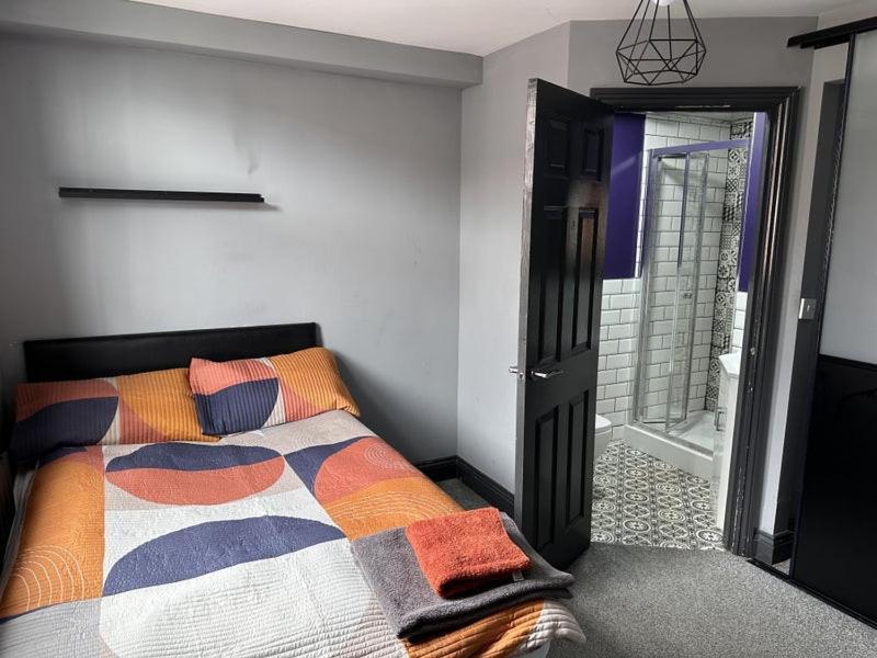 6D Hosting Apartment Coventry Exterior photo